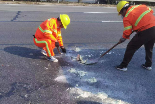 宿州公路下沉注浆加固